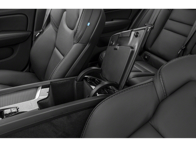 2021 Volvo V60 Cross Country Base