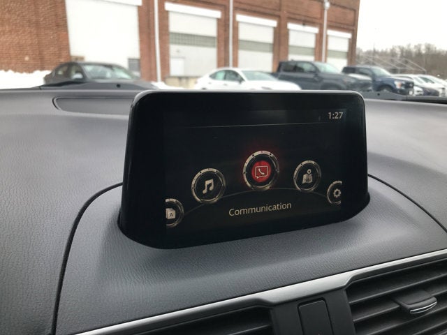 2017 Mazda Mazda3 5-Door Sport