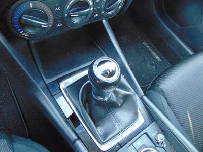 2017 Mazda Mazda3 5-Door Sport