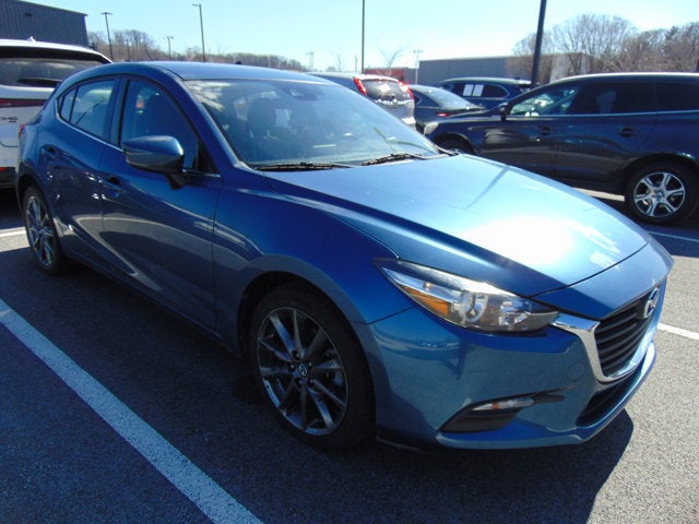 2018 Mazda Mazda3 5-Door Touring