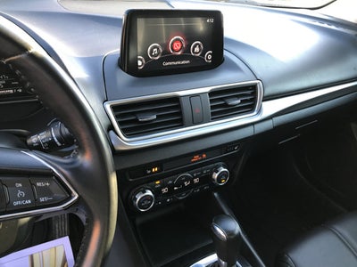 2018 Mazda Mazda3 4-Door Touring