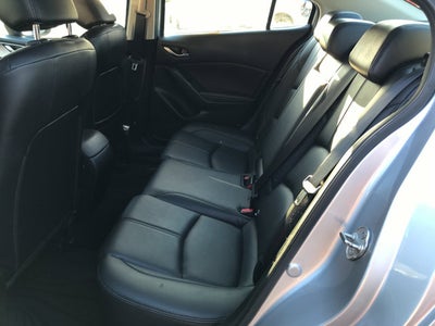 2018 Mazda Mazda3 4-Door Touring