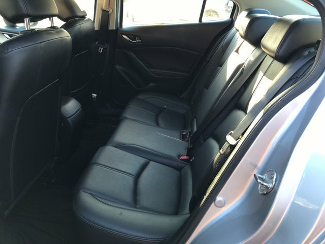 2018 Mazda Mazda3 4-Door Touring