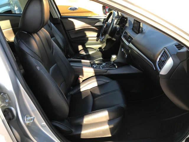 2018 Mazda Mazda3 4-Door Touring