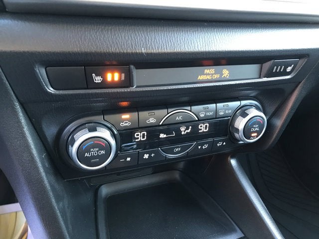 2018 Mazda Mazda3 4-Door Touring