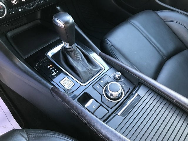 2018 Mazda Mazda3 4-Door Touring