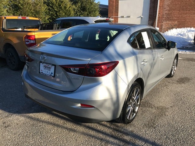 2018 Mazda Mazda3 4-Door Touring