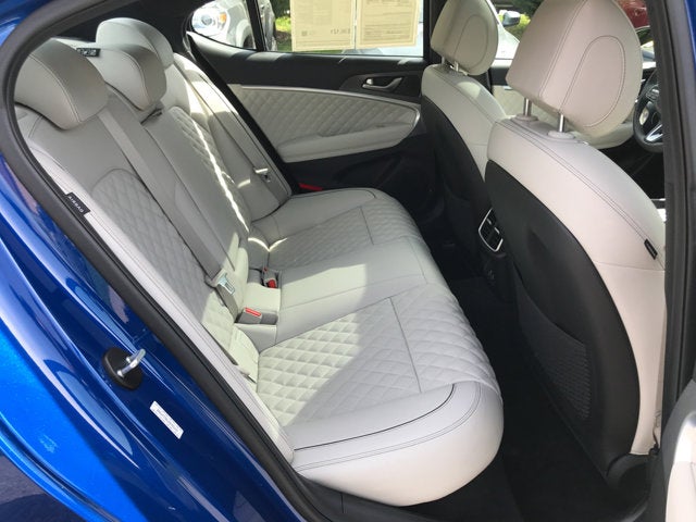 2024 Genesis G70 3.3T Sport Advanced