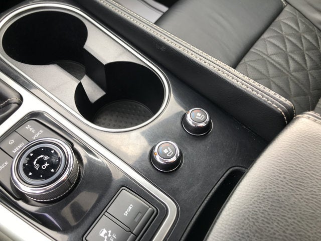 2020 Nissan Maxima Platinum