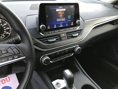 2025 Nissan Altima SV