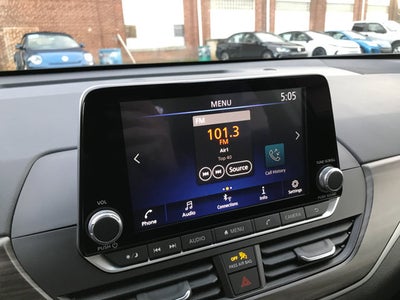 2025 Nissan Altima SV