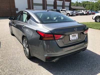 2025 Nissan Altima SL