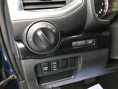 2020 Nissan Titan SV