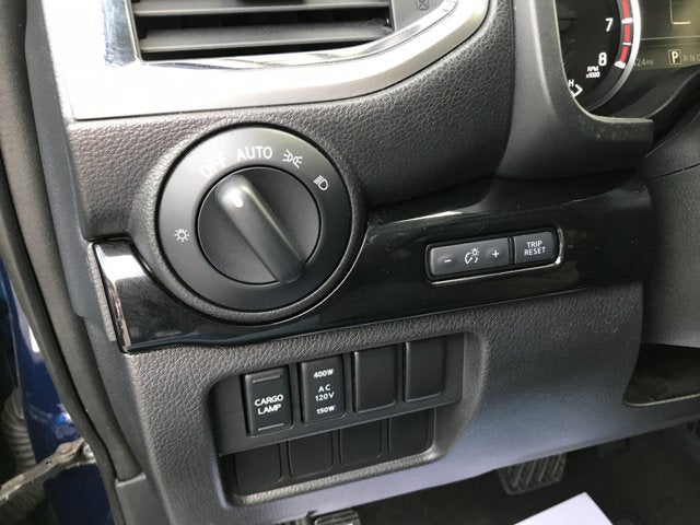 2020 Nissan Titan SV