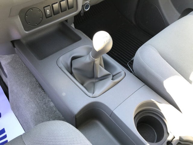 2016 Nissan Frontier S