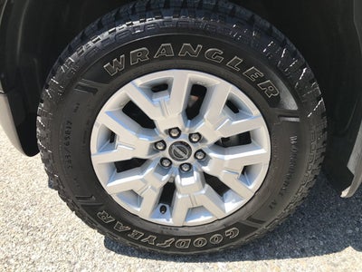 2022 Nissan Frontier SV