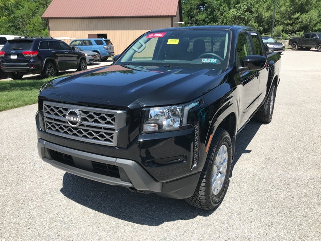 2022 Nissan Frontier SV
