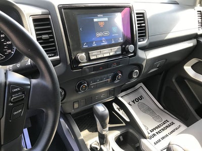 2022 Nissan Frontier SV