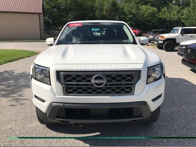 2022 Nissan Frontier SV