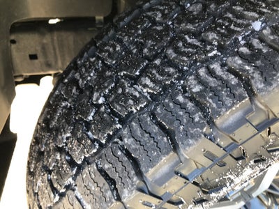 2024 Nissan Frontier SL