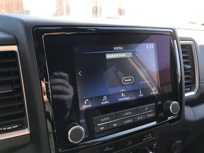 2024 Nissan Frontier SL