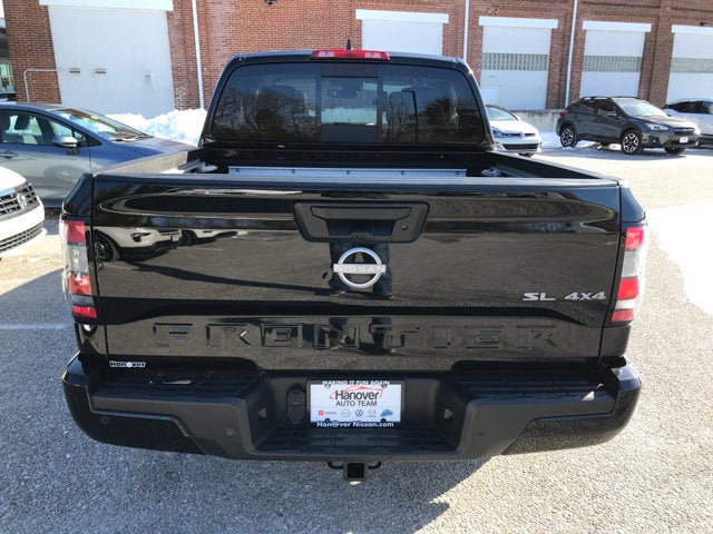2024 Nissan Frontier SL