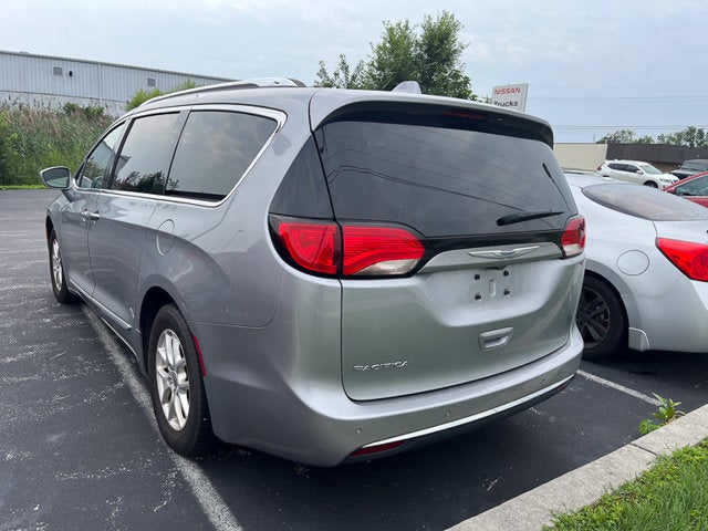 2020 Chrysler Pacifica Touring L