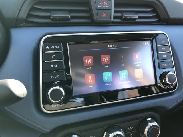 2025 Nissan Versa SV