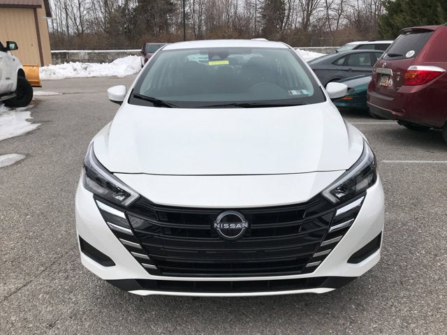 2025 Nissan Versa SV