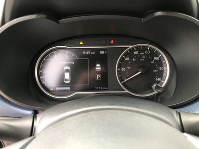 2024 Nissan Versa SV