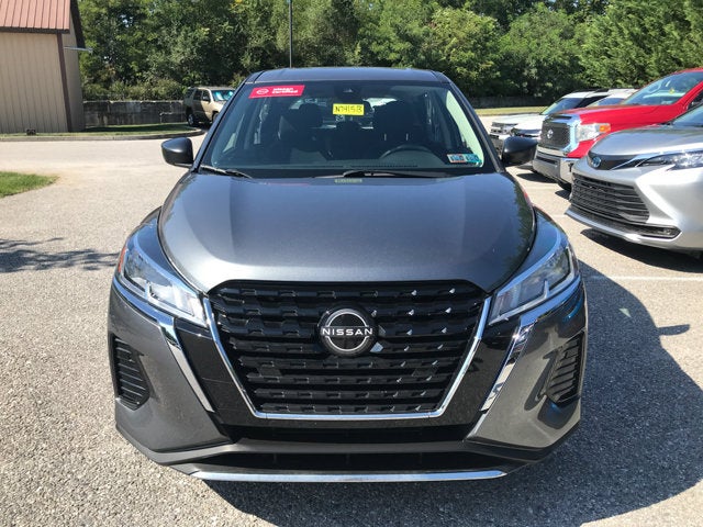 2025 Nissan Kicks Play S