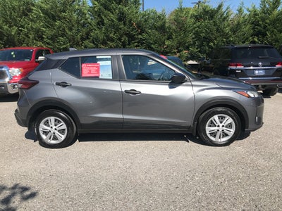 2025 Nissan Kicks Play S