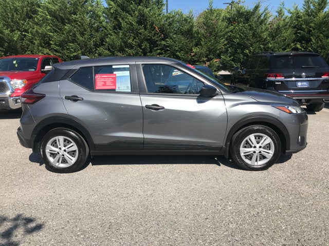 2025 Nissan Kicks Play S