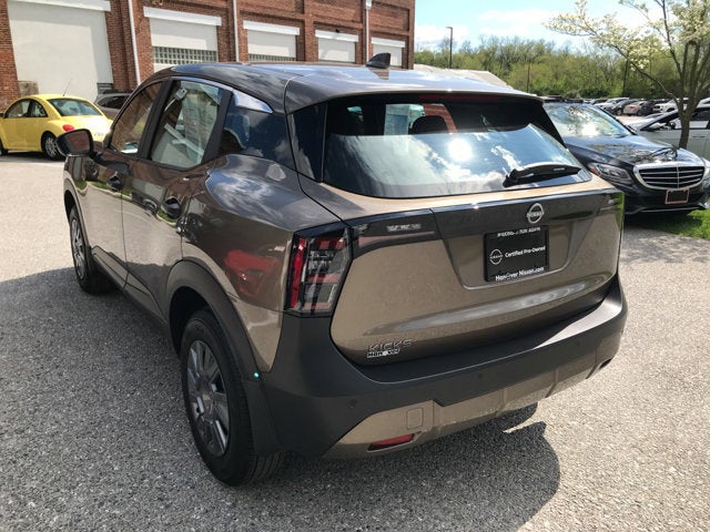 2025 Nissan Kicks S