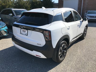 2025 Nissan Kicks SV
