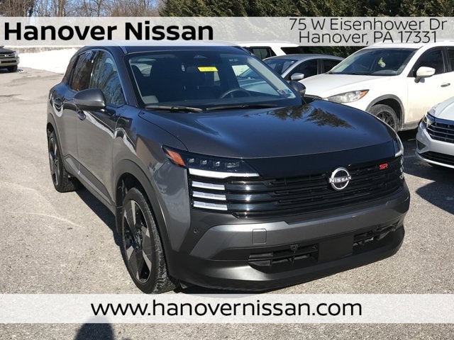 2025 Nissan Kicks SR