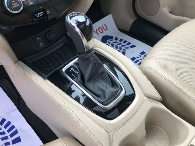 2017 Nissan Rogue SL