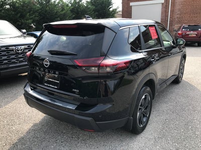2025 Nissan Rogue SV