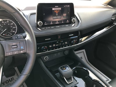 2022 Nissan Rogue SL