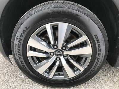 2024 Nissan Pathfinder SL