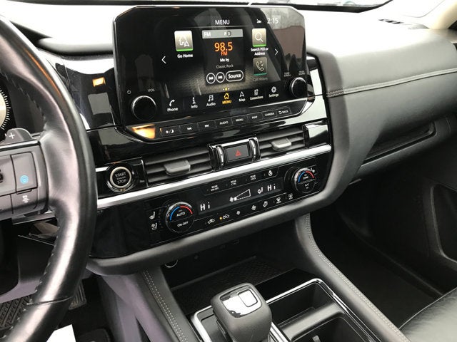 2022 Nissan Pathfinder Platinum