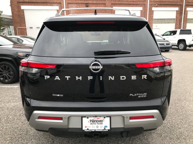 2022 Nissan Pathfinder Platinum