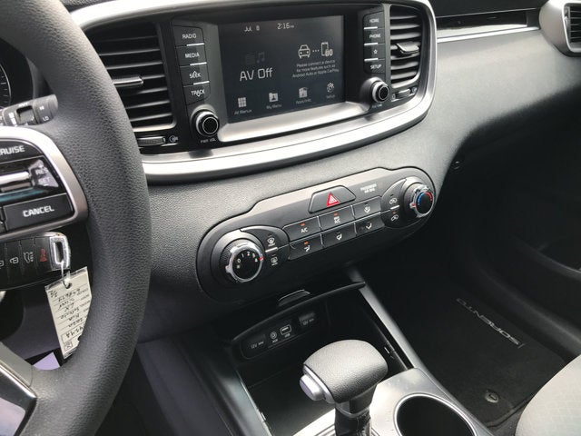2020 Kia Sorento LX