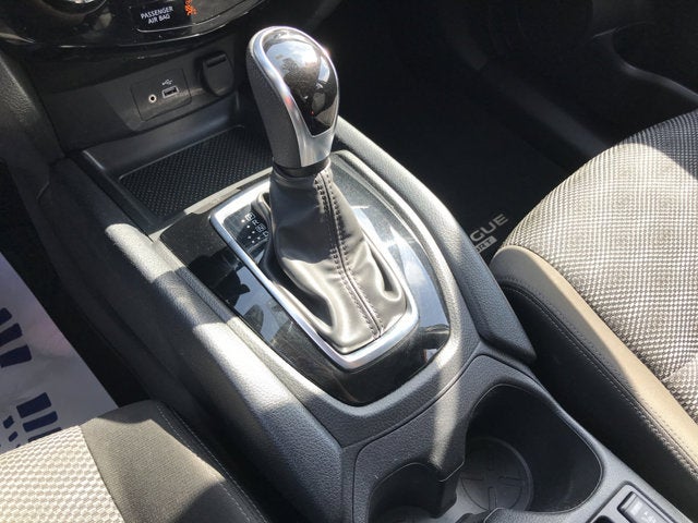 2021 Nissan Rogue Sport SV