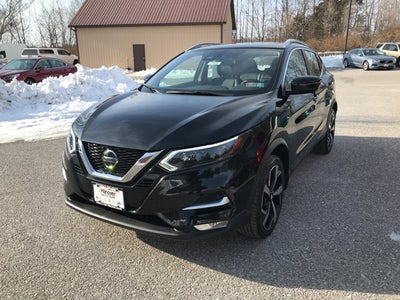 2022 Nissan Rogue Sport SL