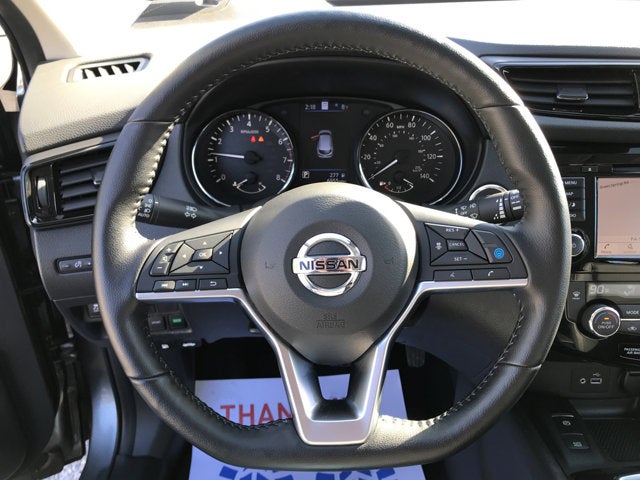 2022 Nissan Rogue Sport SL