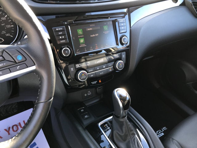 2022 Nissan Rogue Sport SL