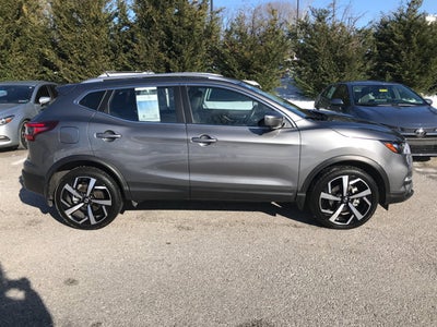 2022 Nissan Rogue Sport SL