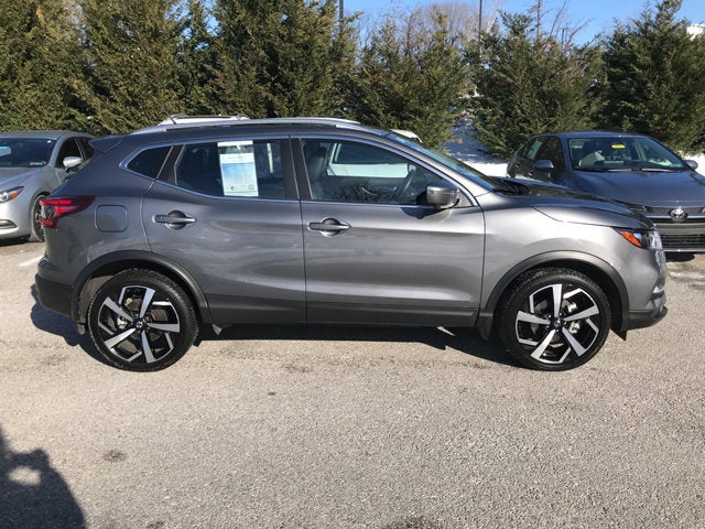 2022 Nissan Rogue Sport SL