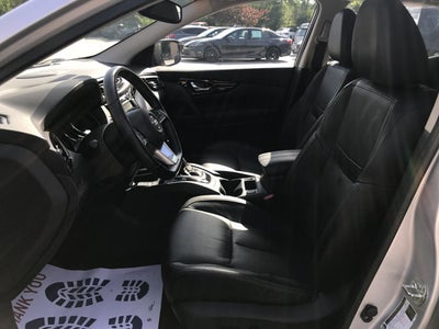 2022 Nissan Rogue Sport SL